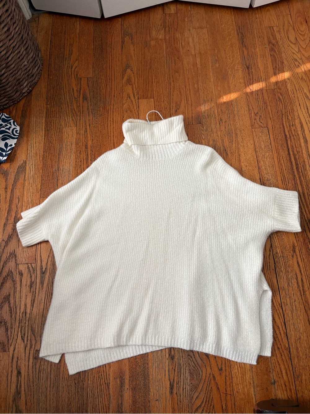 Hippie Rose Cream Short-Sleeve Turtleneck Sweater